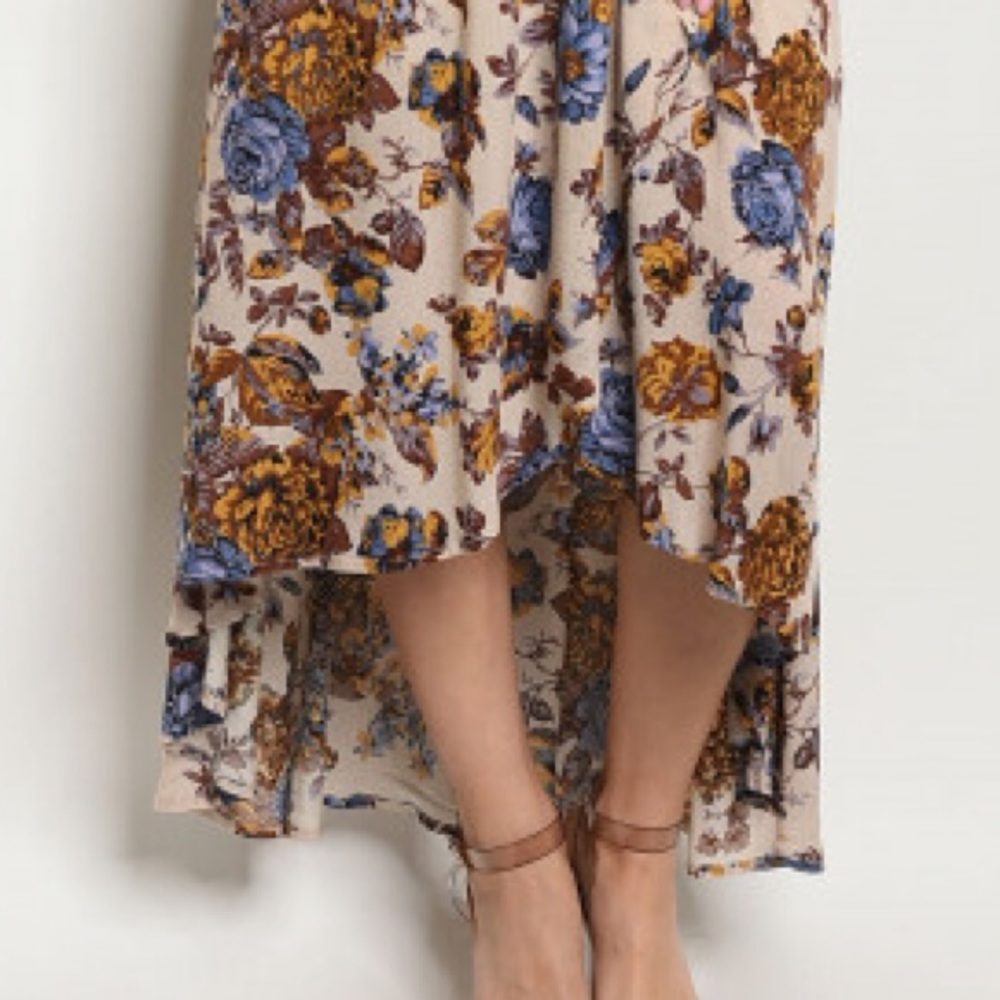 SALES ❗️Sand Blue Floral High Low Maxi dress - Picture 6 of 7